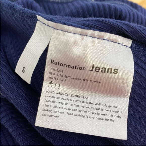 Reformation Vicky Ribbed Wrap Dress - Picture 5 of 6